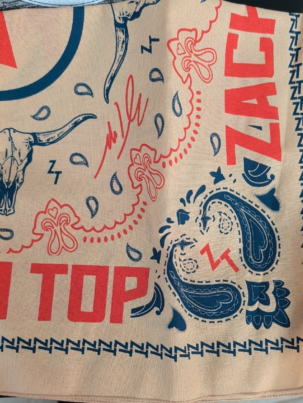 Zach Top VIP Merch Kit NWT - Picture 4 of 5